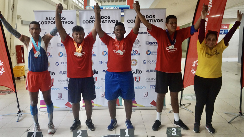 Vecinos en Acción apoyando a Olimpiadas Especiales